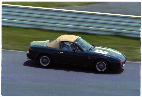 Roadster in CIRCUIT RUN