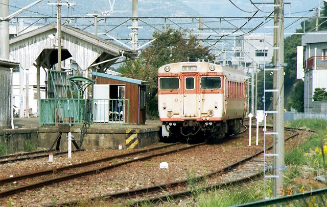 fujinami.jpg(96738 byte)