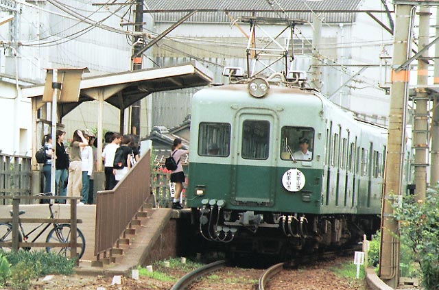 tsukiji02.jpg(81093 byte)