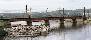 築地橋鉄橋を渡る1001系