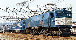 EF5844とワカ座 A